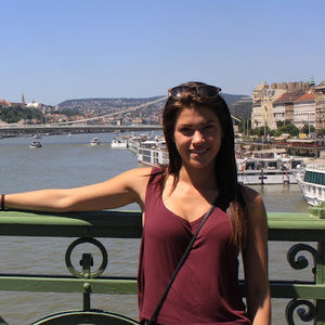 Meet your Posher, Tia